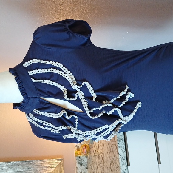 Navy Blue Ruffled Cut Out Blouse with Mandarin Collar size M - Picture 3 of 8